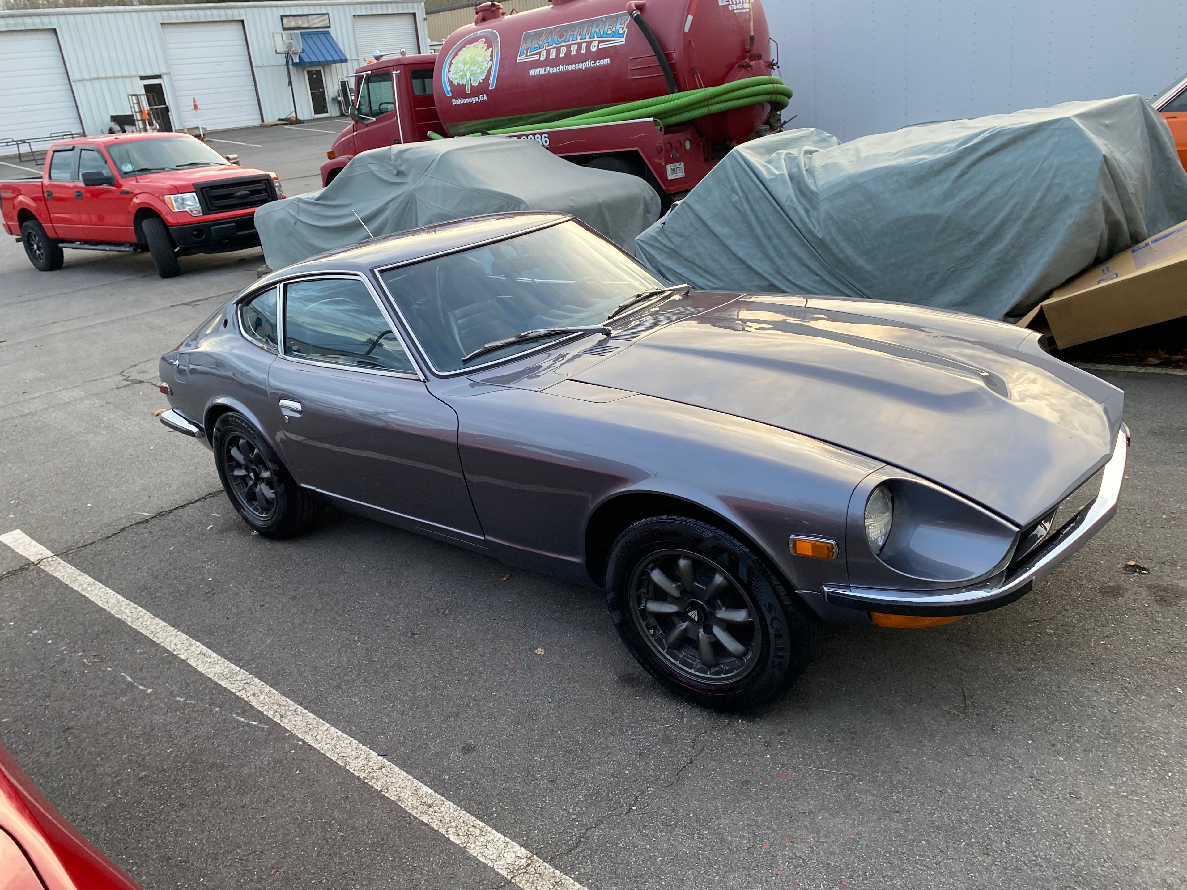 Custom Auto Paint Job Packages – Base, Premium & Show Quality